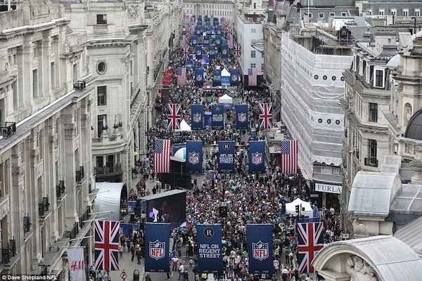 Daily Mail NFL Parade